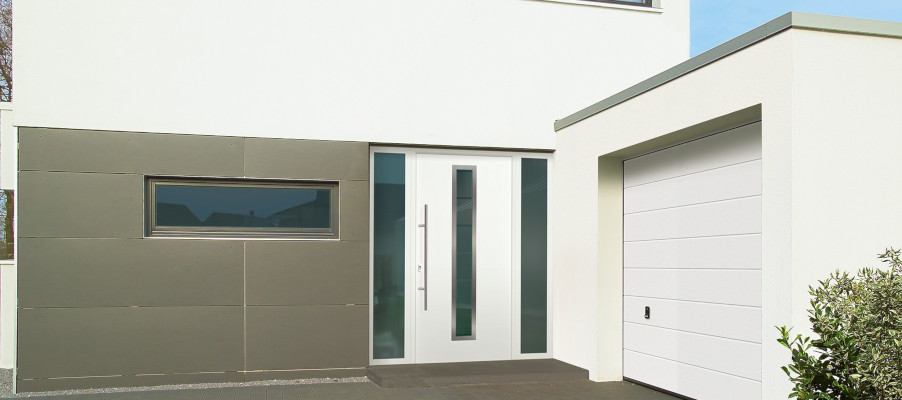 Garagedeur met voordeur Hörmann